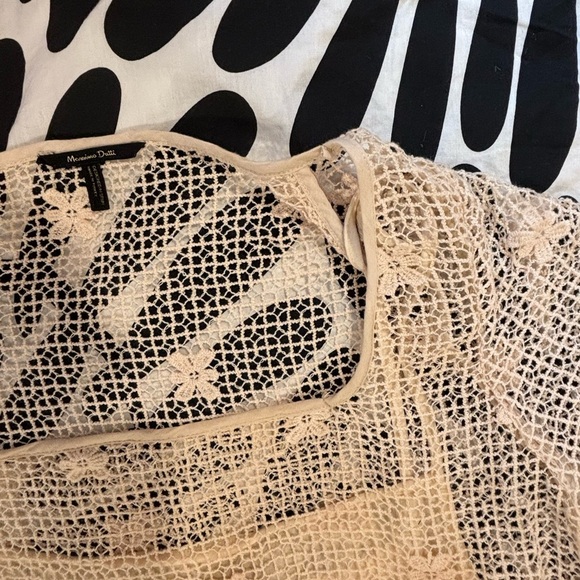 Massimo Dutti lace dress - Picture 6 of 6